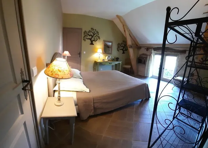 D'hotes Au Picatal לינה וארוחת בוקר